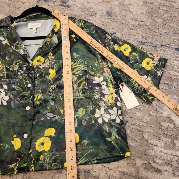 NWT Ted Baker Satin 2 Piece Pajama Set Boxy Green Botanical Birds Size Large - Picture 12 of 16